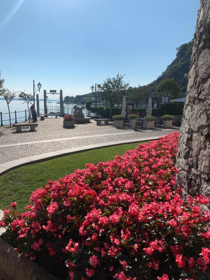 La Feriolina - Appartamento Al Lago Con Giardino Privato Baveno Eksteriør billede